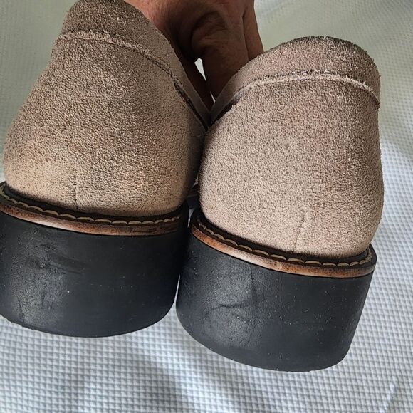 House of Harlow 1960 Gunner Light Taupe Suede Platform Lug Sole Loafers - Picture 6 of 14